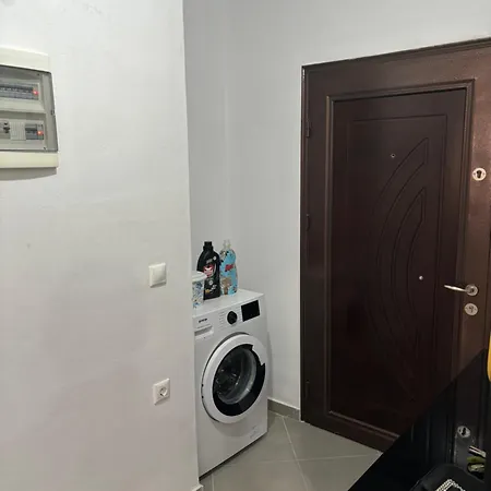 Ledi Apartment Sarande