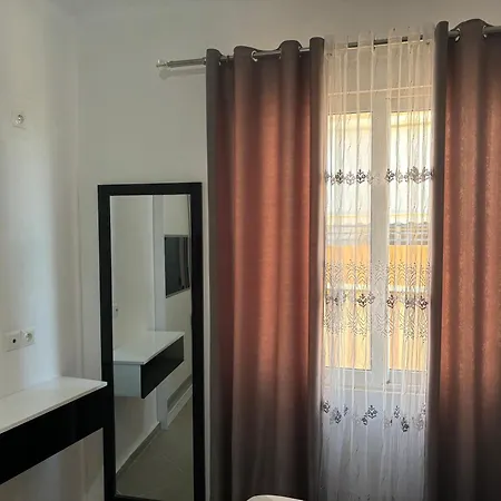 Ledi * Sarande